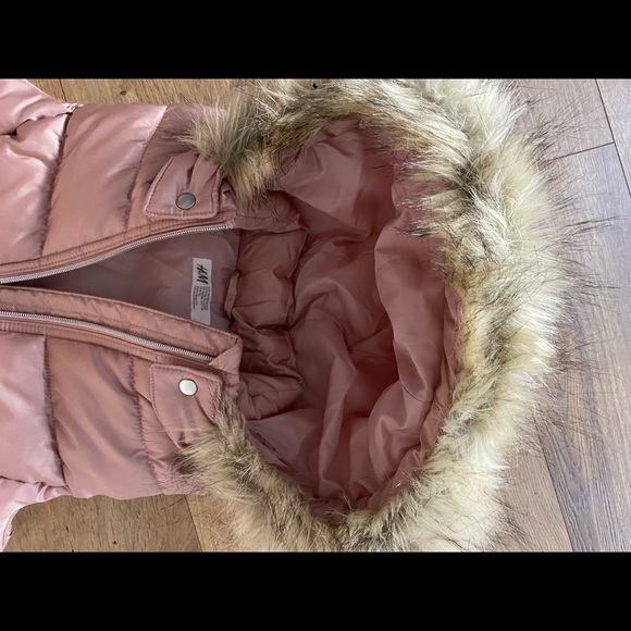 H&M Gold Rose , size M, girl vest - Picture 2 of 8